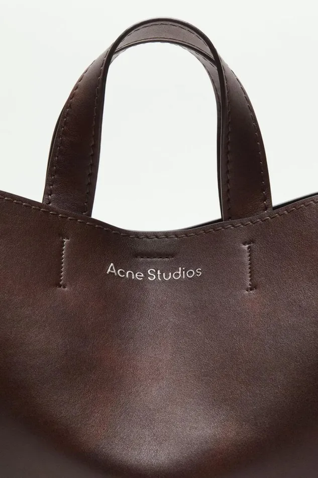 Acne Studios Musubi Midi Tote Dark Brown Men Bags Acne Studios Musubi Midi Tote Dark Brown Men Bags