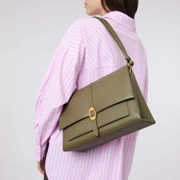 Coccinelle Dorian Medium Laurel Green Women Coccinelle Shoulder Bags Coccinelle Dorian Medium Laurel Green Women Coccinelle Shoulder Bags