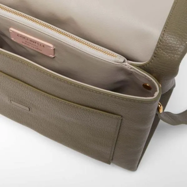 Coccinelle Dorian Medium Laurel Green Women Coccinelle Shoulder Bags Coccinelle Dorian Medium Laurel Green Women Coccinelle Shoulder Bags