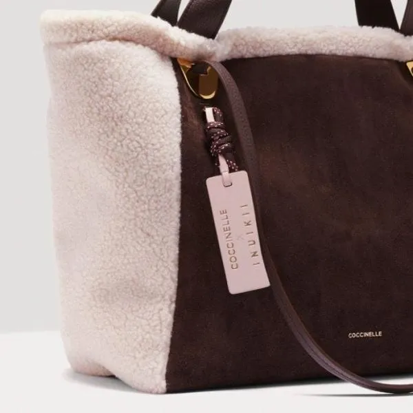 Coccinelle X Inuikii Oliver Eco Shearling Medium Naturalfondant Women Coccinelle Tote Bags Coccinelle X Inuikii Oliver Eco Shearling Medium Naturalfondant Women Coccinelle Tote Bags