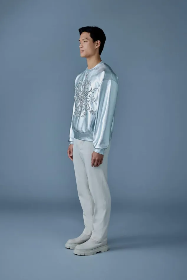 Hoodies and Tops Women Mackage MAZI Snowflake Diamante Appliqu Sweater Silver Hoodies and Tops Women Mackage MAZI Snowflake Diamante Appliqu Sweater Silver