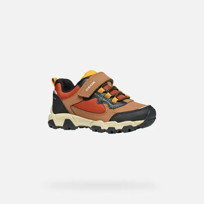Kids Geox Sneakers MAGNETAR ABX JUNIOR Light BrownBlack Waterproof Trainers Light Brownblack