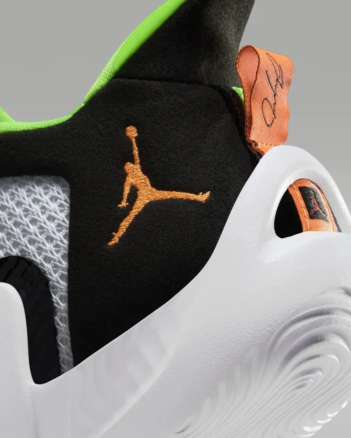 Kids Nike Jordan Tatum 1 Whiteblackgreen Striketotal Orange