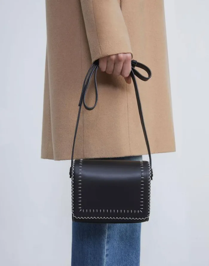 Lafayette 148 New York Calfskin Leather Saddle BagMini Black HandbagsReady To Wear Suits