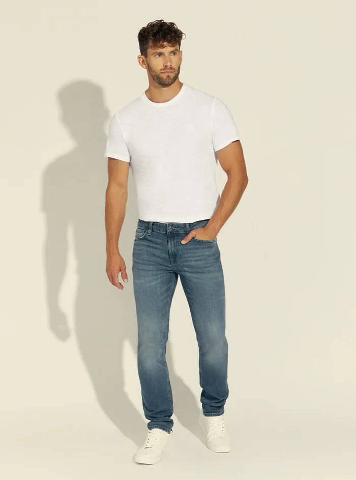 Men Denim GUESS Midrise Slim Tapered Denim Jeans In Silverstar Wash Men Denim GUESS Midrise Slim Tapered Denim Jeans In Silverstar Wash