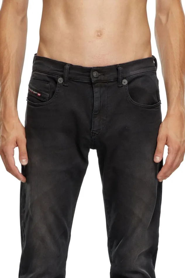 MenWomen Diesel Jeans Slim 2060 DStrukt Joggjeans 0670M Blackdark Grey MenWomen Diesel Jeans Slim 2060 DStrukt Joggjeans 0670M Blackdark Grey