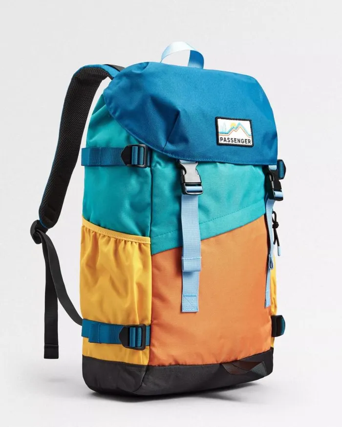 Passenger Clothing Boondocker Recycled 26L Backpack Multi Colour WomenMen Backpacks and Bags