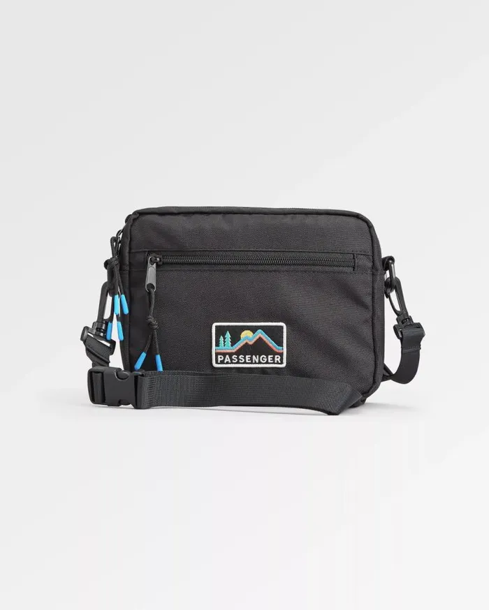 Passenger Clothing Mainland Recycled Hip Pack Black WomenMen Backpacks and Bags