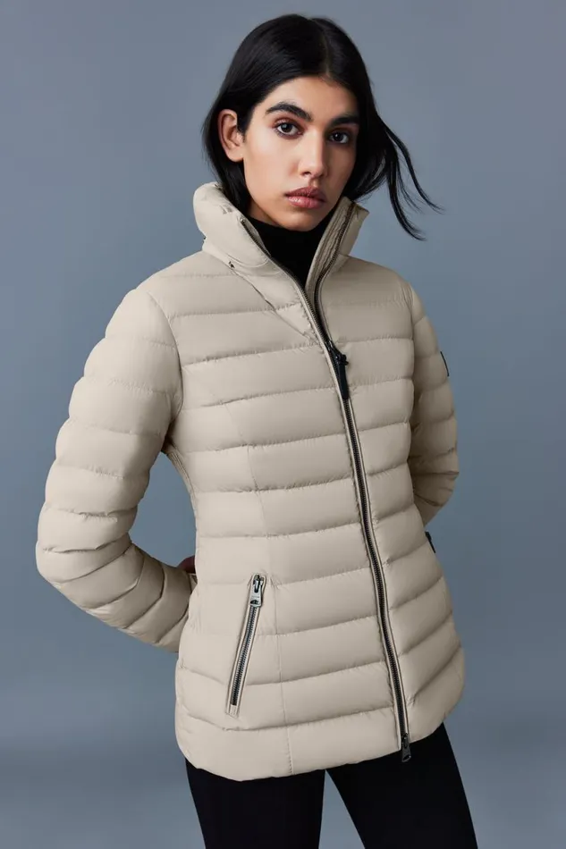 Puffers Women Mackage MICHI Agile360 Stretch Light Down Jacket With Hood Black Puffers Women Mackage MICHI Agile360 Stretch Light Down Jacket With Hood Black