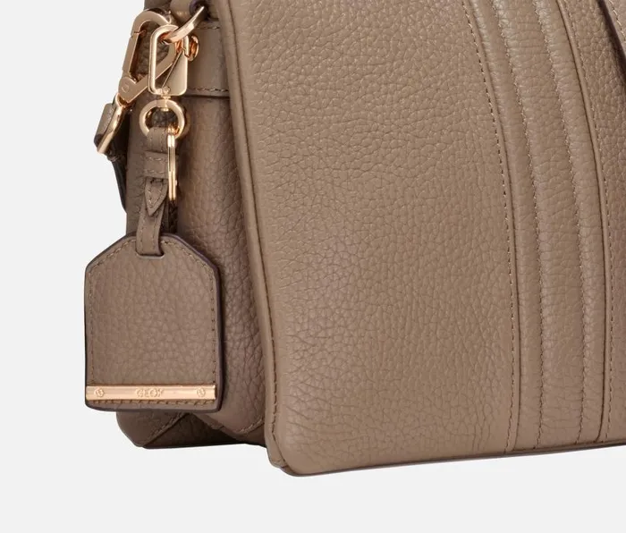 Woman Geox Bags CLARISSY WOMAN Taupe Crossbody Bag Taupe