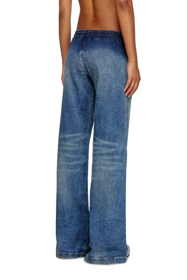 Women Diesel Jeans Relaxed 2078 DAinty Joggjeans 068PQ Medium Blue Women Diesel Jeans Relaxed 2078 DAinty Joggjeans 068PQ Medium Blue