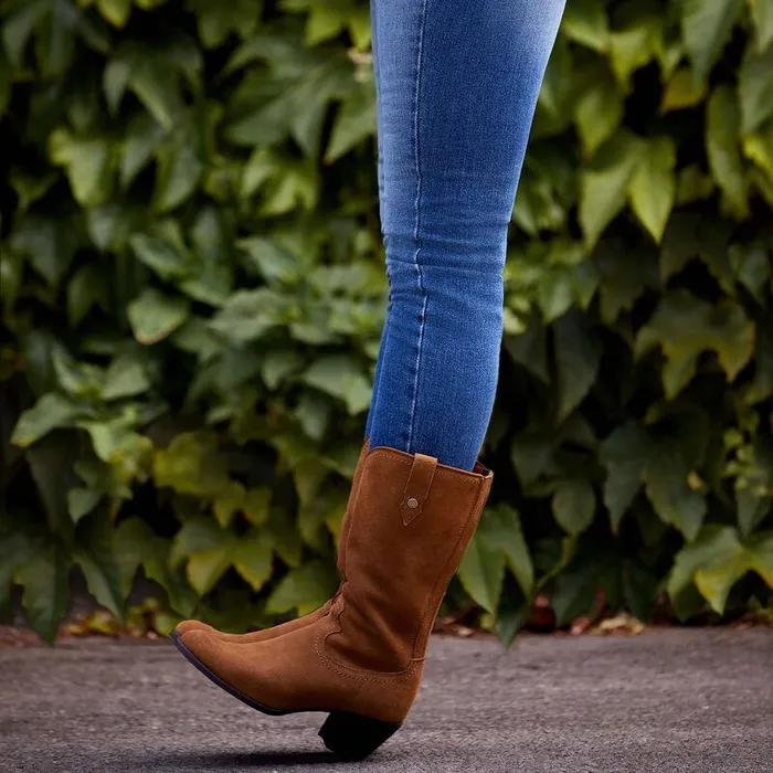 Women Fashion Boots Ariat Addison Boot Carmel Suede