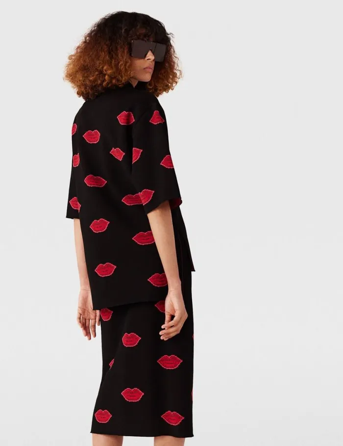 Women Lips Graphic Knit HighNeck Top Black And Red Stella McCartney Knitwear Women Lips Graphic Knit HighNeck Top Black And Red Stella McCartney Knitwear