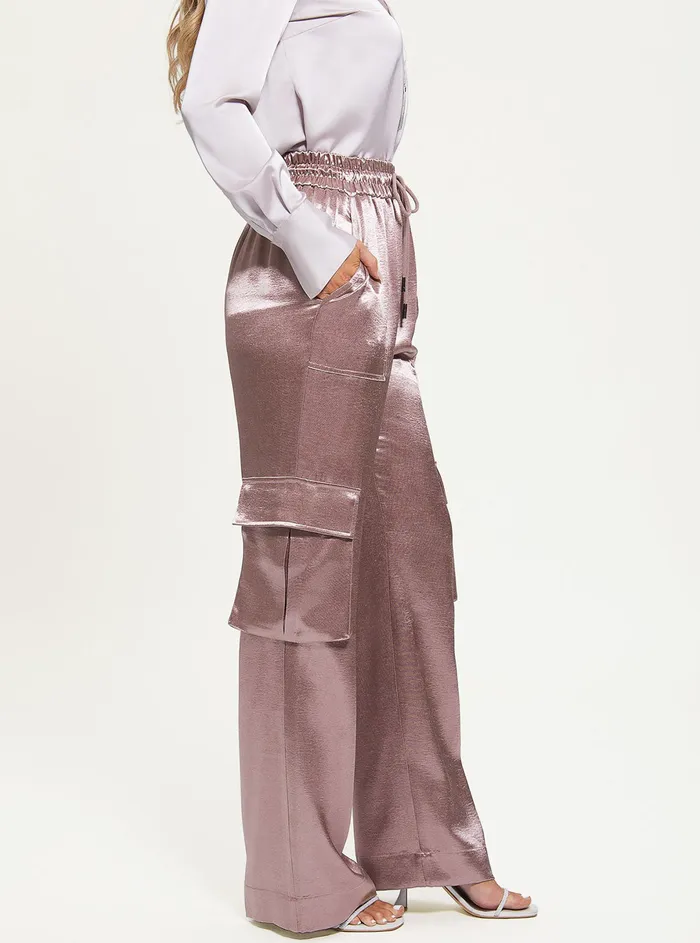 Women Pants GUESS Rosy Violet Chantal Pants Women Pants GUESS Rosy Violet Chantal Pants
