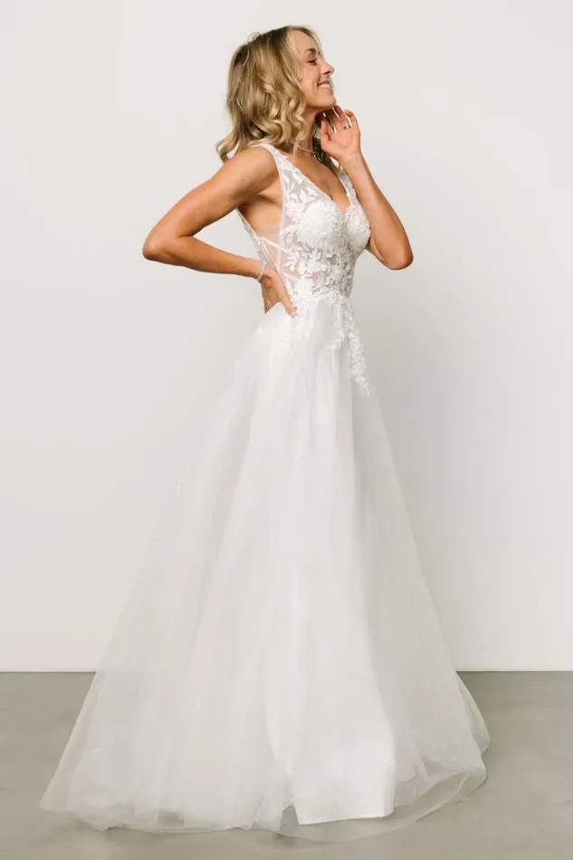 Women Passion Shimmer Bridal Gown White Baltic Born Embellished and Sequined Women Passion Shimmer Bridal Gown White Baltic Born Embellished and Sequined