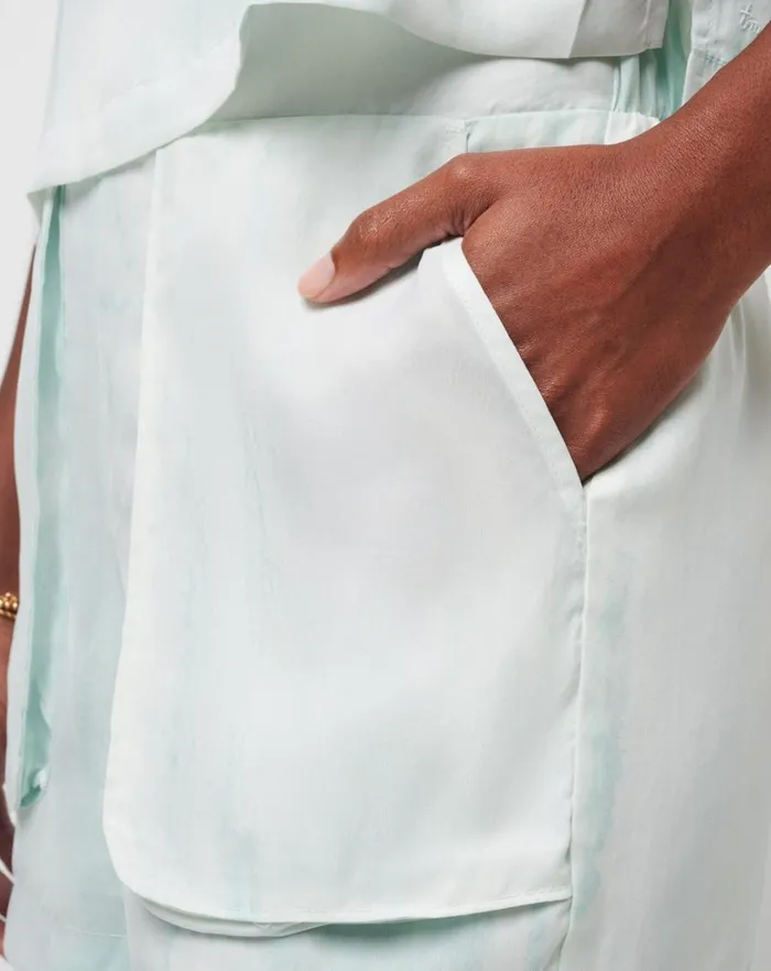 Women Shorts TravisMathew TROPIC WINDS SHORT Dusty Aqua