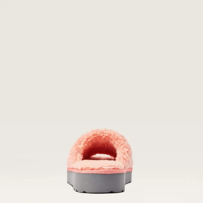 Women Slippers Ariat Cozy Chic Square Toe Slipper Fuzzy Pink Women Slippers Ariat Cozy Chic Square Toe Slipper Fuzzy Pink
