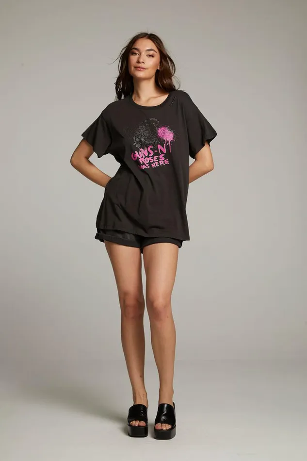 Womens Tops Chaser Brand Gun N039 Roses Studded Skull Tee